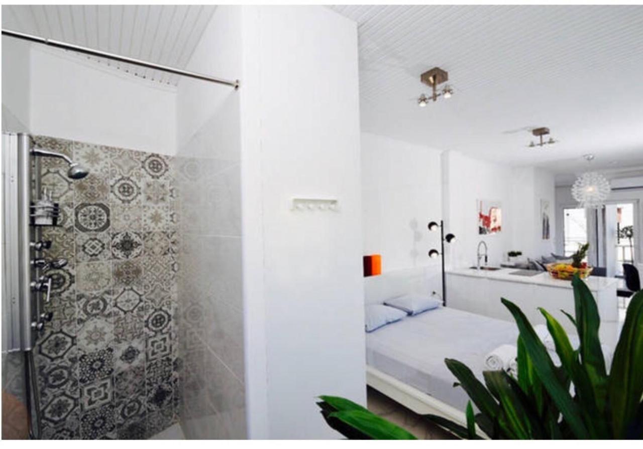 A Diamont In The Center Of Athens Apartment ภายนอก รูปภาพ
